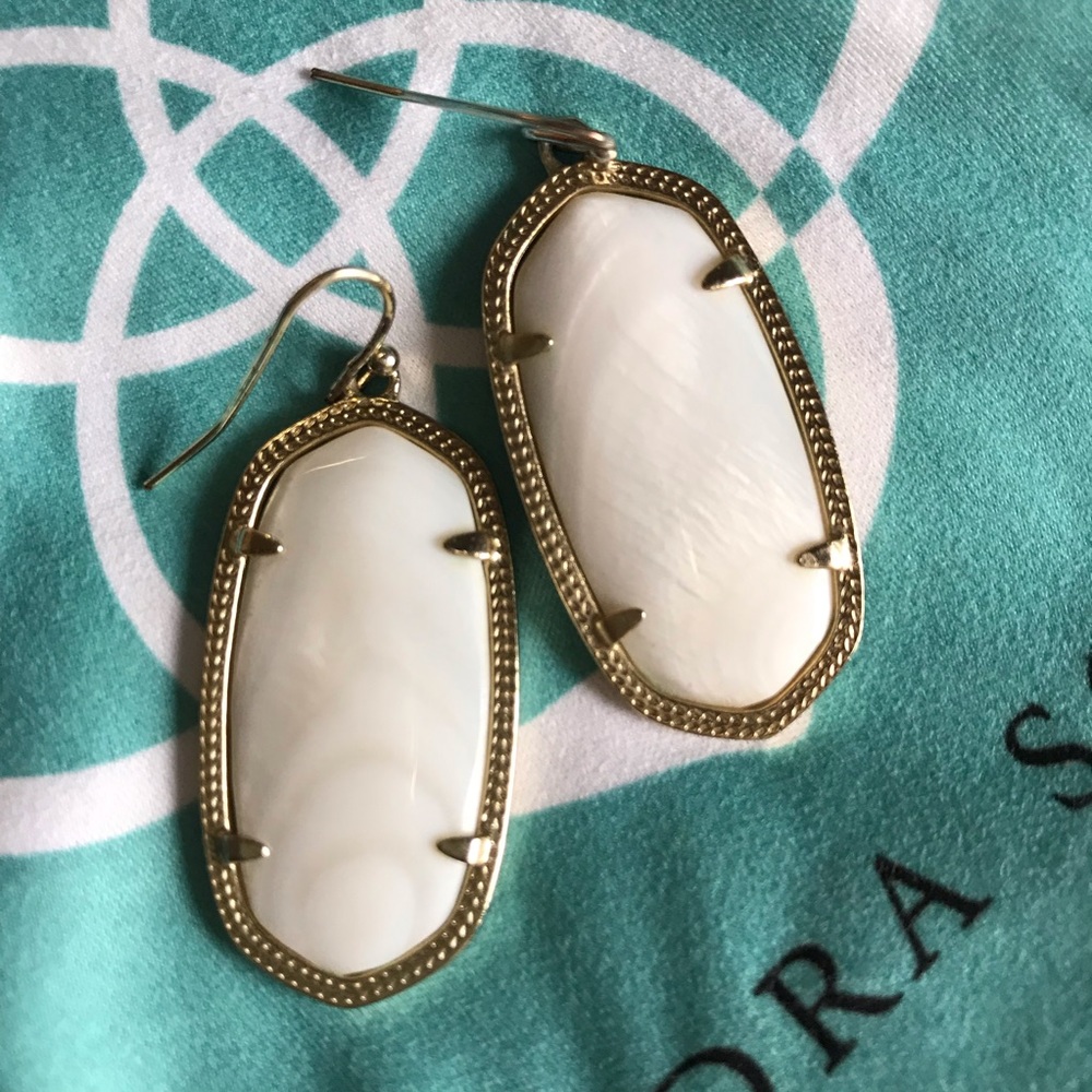 Kendra Scott white pearl ellie earrings